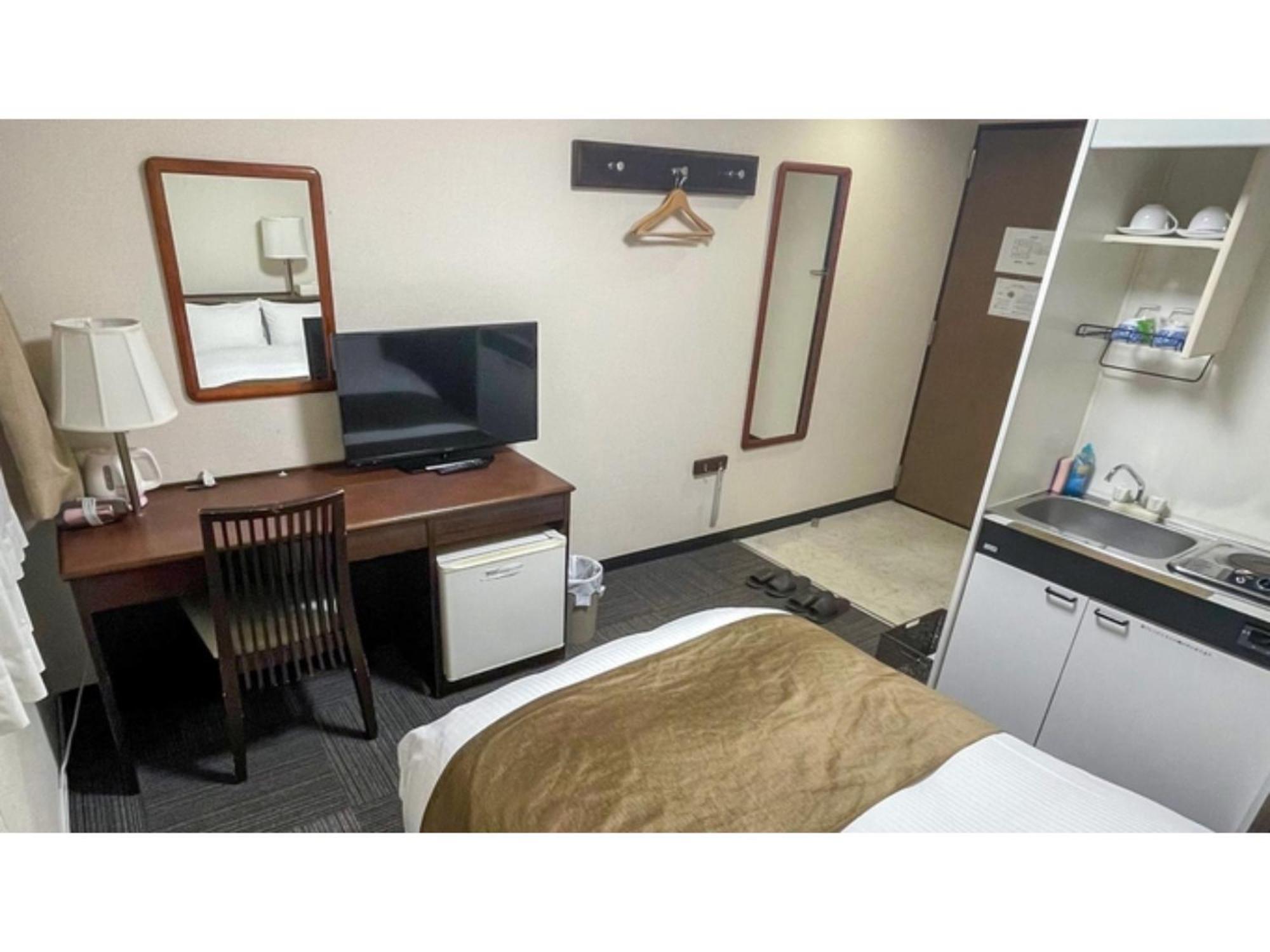 Takatsuki W&M Hotel - Vacation Stay 48546V Екстер'єр фото